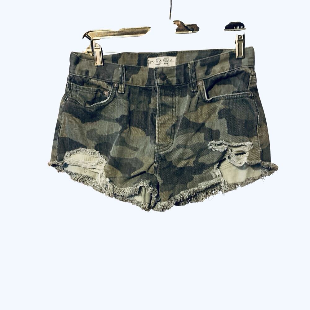 Camo Green we the free shorts 25